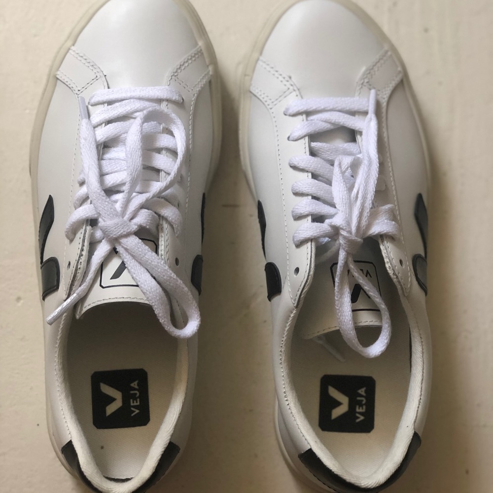 Veja Esplar Leather Sneakers Size 6